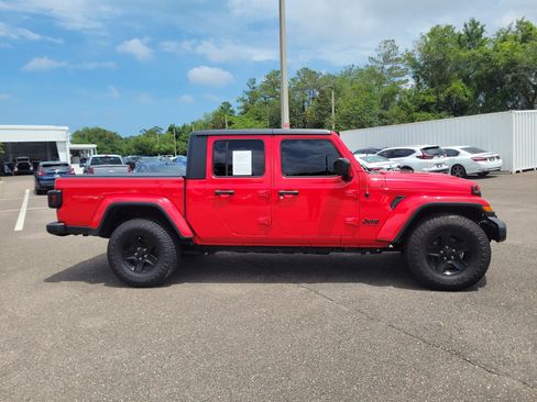 Used 2021 Jeep Gladiator Sport AWD/4WD image 6
