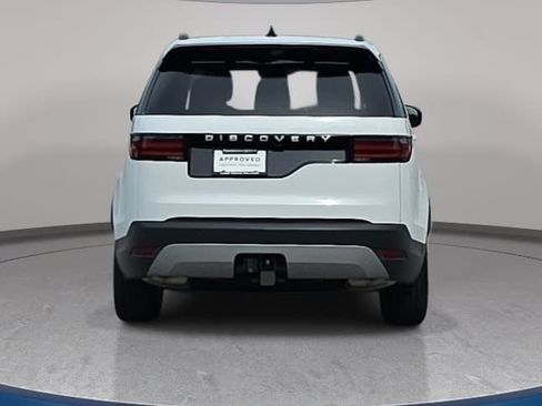 Certified 2025 Land Rover Discovery S AWD/4WD image 6
