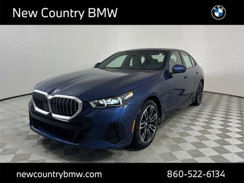 New 2026 BMW 530i xDrive w/ M Sport Package image 3