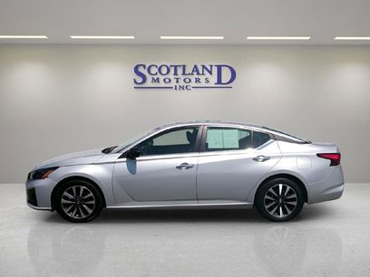 Used 2024 Nissan Altima 2.5 SV