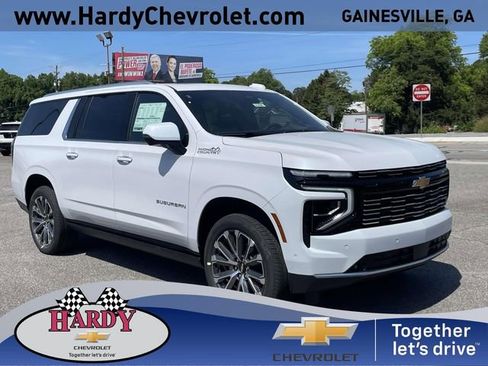 New 2026 Chevrolet Suburban High Country AWD/4WD image 1