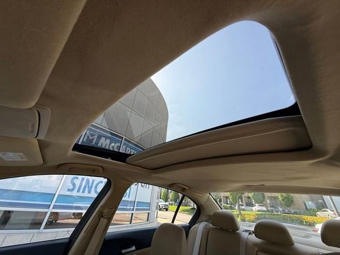 Used 2012 Honda Accord EX-L image 5