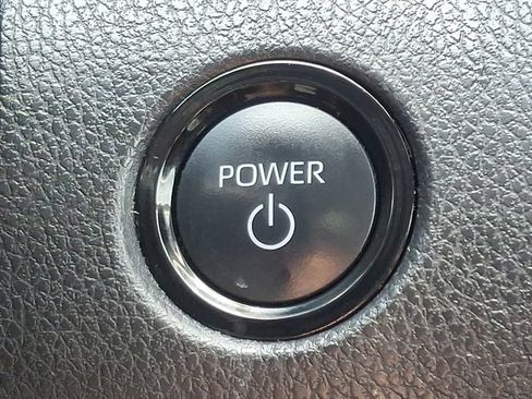 Used 2025 Toyota Camry LE FWD image 20
