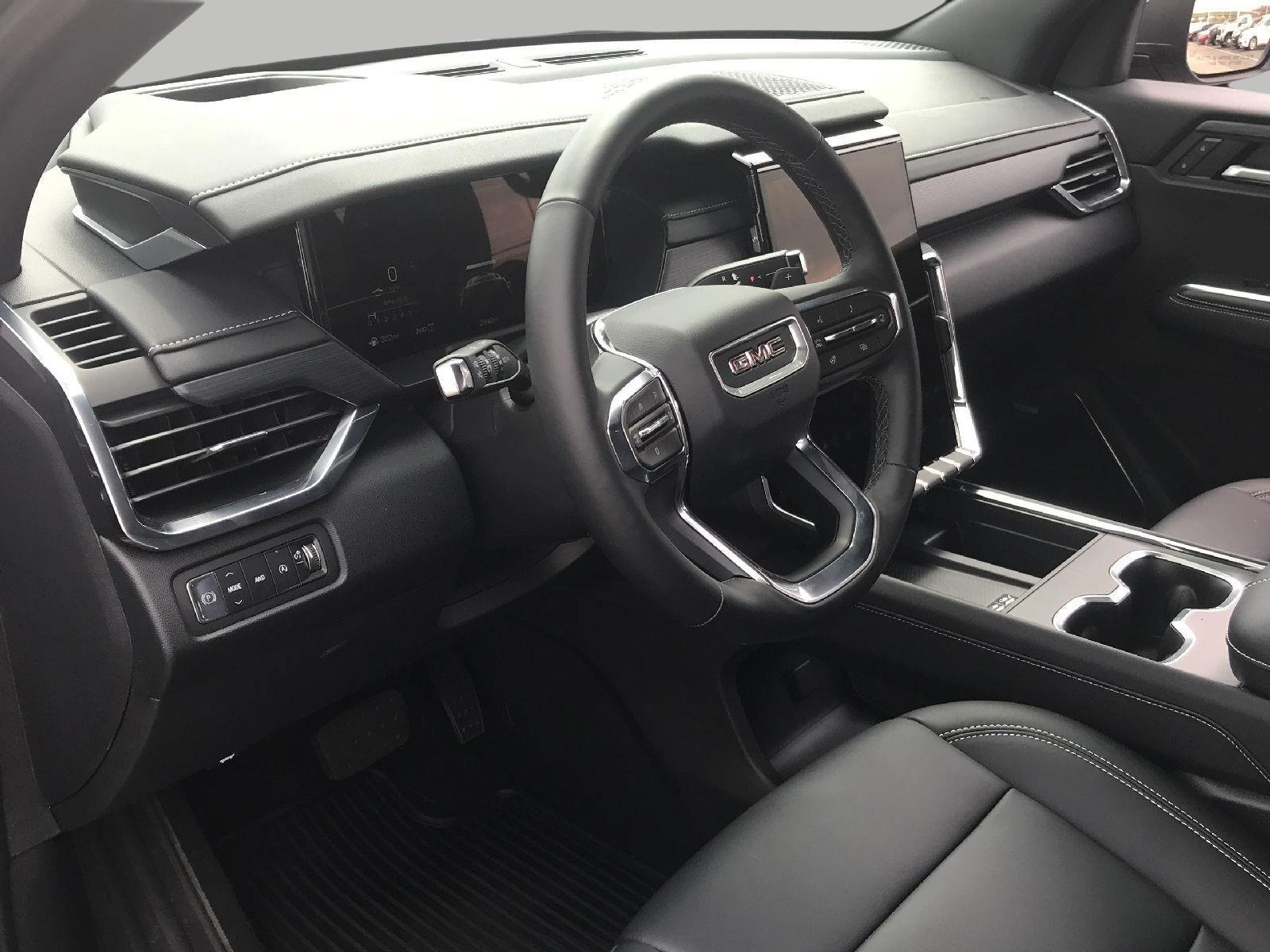 Used 2026 GMC Acadia Elevation w/ Black Edition AWD/4WD image 9
