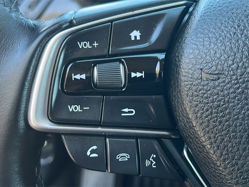 Used 2018 Honda Accord Touring image 34