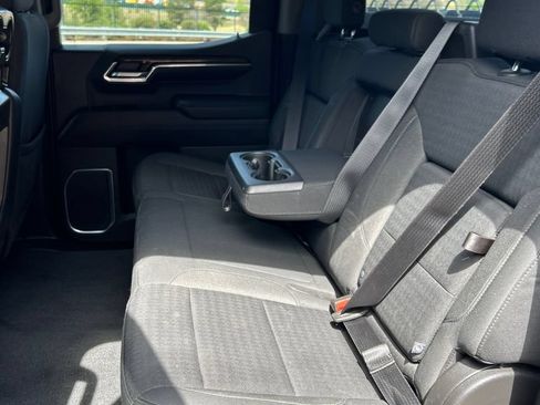 Used 2022 GMC Sierra 1500 Elevation AWD/4WD image 10