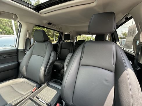 Used 2026 Honda Odyssey EX-L image 11