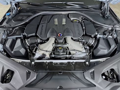 Used 2023 BMW ALPINA B8 xDrive Gran Coupe image 31