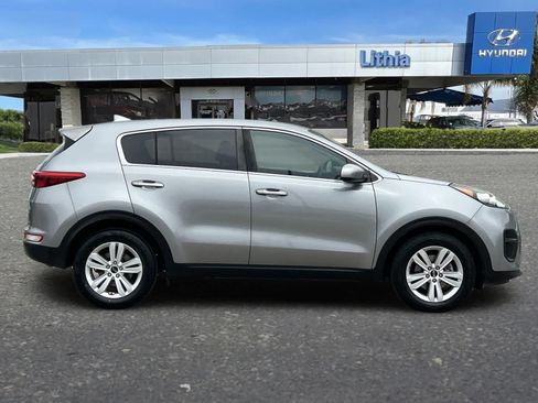 Used 2019 Kia Sportage LX FWD image 9