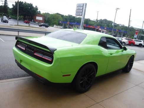 Used 2023 Dodge Challenger SRT Hellcat image 14