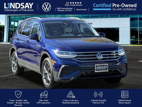 Certified 2022 Volkswagen Tiguan SE image 1