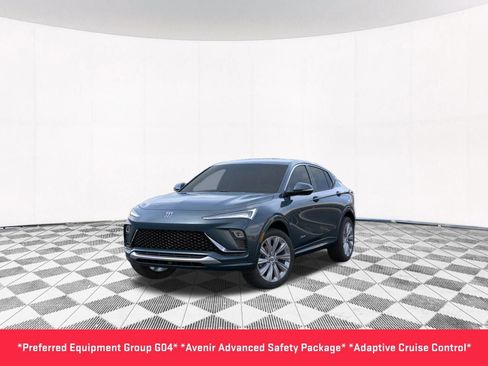 New 2025 Buick Envista Avenir image 2