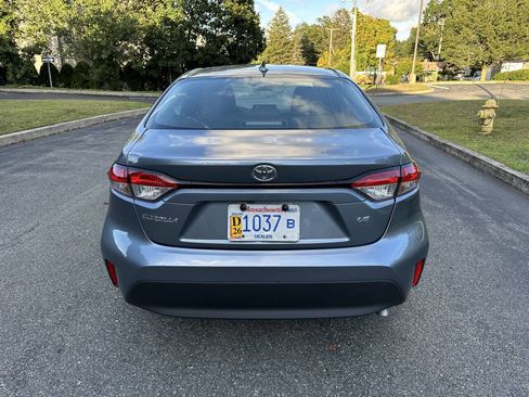 Used 2025 Toyota Corolla LE image 14