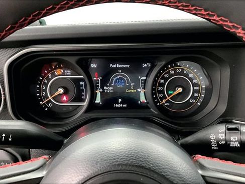 Used 2024 Jeep Wrangler Unlimited Rubicon w/ Dual Top Group AWD/4WD image 27