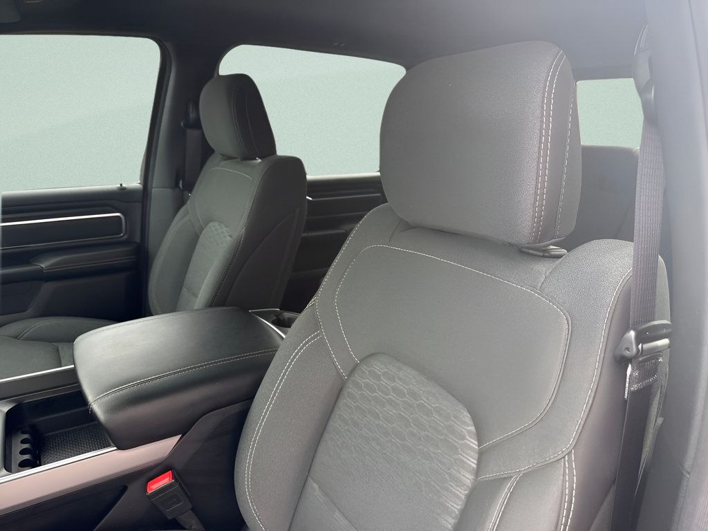Used 2025 RAM 1500 Big Horn AWD/4WD image 15