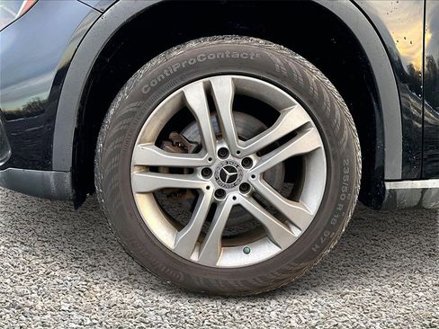 Used 2020 Mercedes-Benz GLA 250 GLA 250 w/ Premium Package image 9