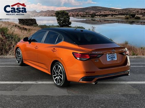 Used 2024 Nissan Sentra SR image 3