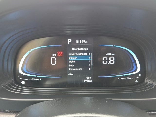 Certified 2025 Hyundai Venue SEL FWD image 28