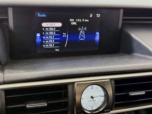 Used 2017 Lexus IS 200t RWD image 17