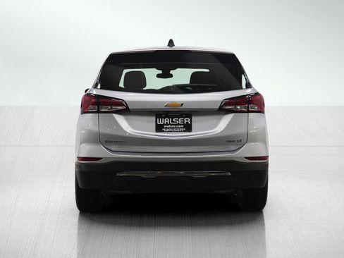 Used 2022 Chevrolet Equinox LT image 4