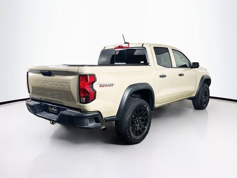 Used 2024 Chevrolet Colorado Trail Boss w/ Technology Package AWD/4WD image 9