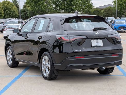 Used 2024 Honda HR-V LX image 8