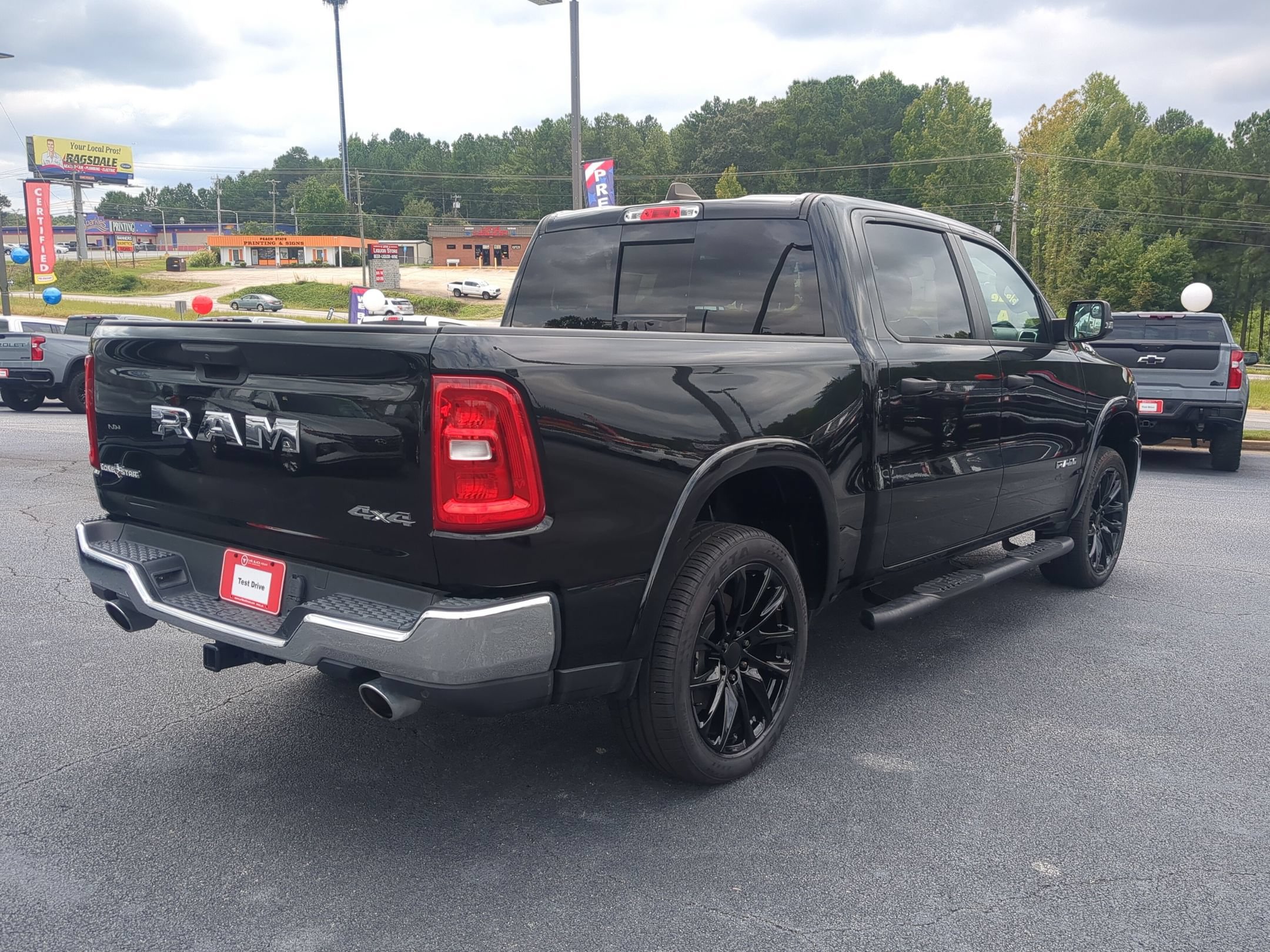 Used 2025 RAM 1500 Lone Star AWD/4WD image 5
