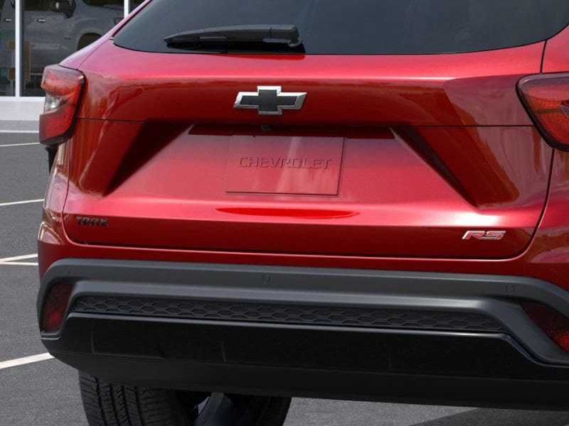 New 2026 Chevrolet Trax RS w/ Driver Confidence Package FWD image 16