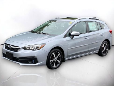 Used 2023 Subaru Impreza Premium image 2