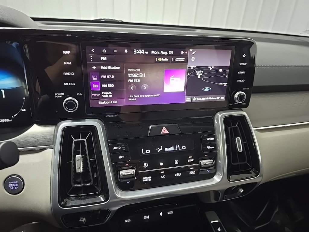 Used 2023 Kia Sorento SX Prestige w/ Panoramic Sunroof Package AWD/4WD image 26
