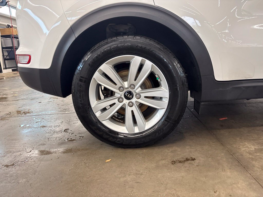 Used 2019 Kia Sportage LX FWD image 25