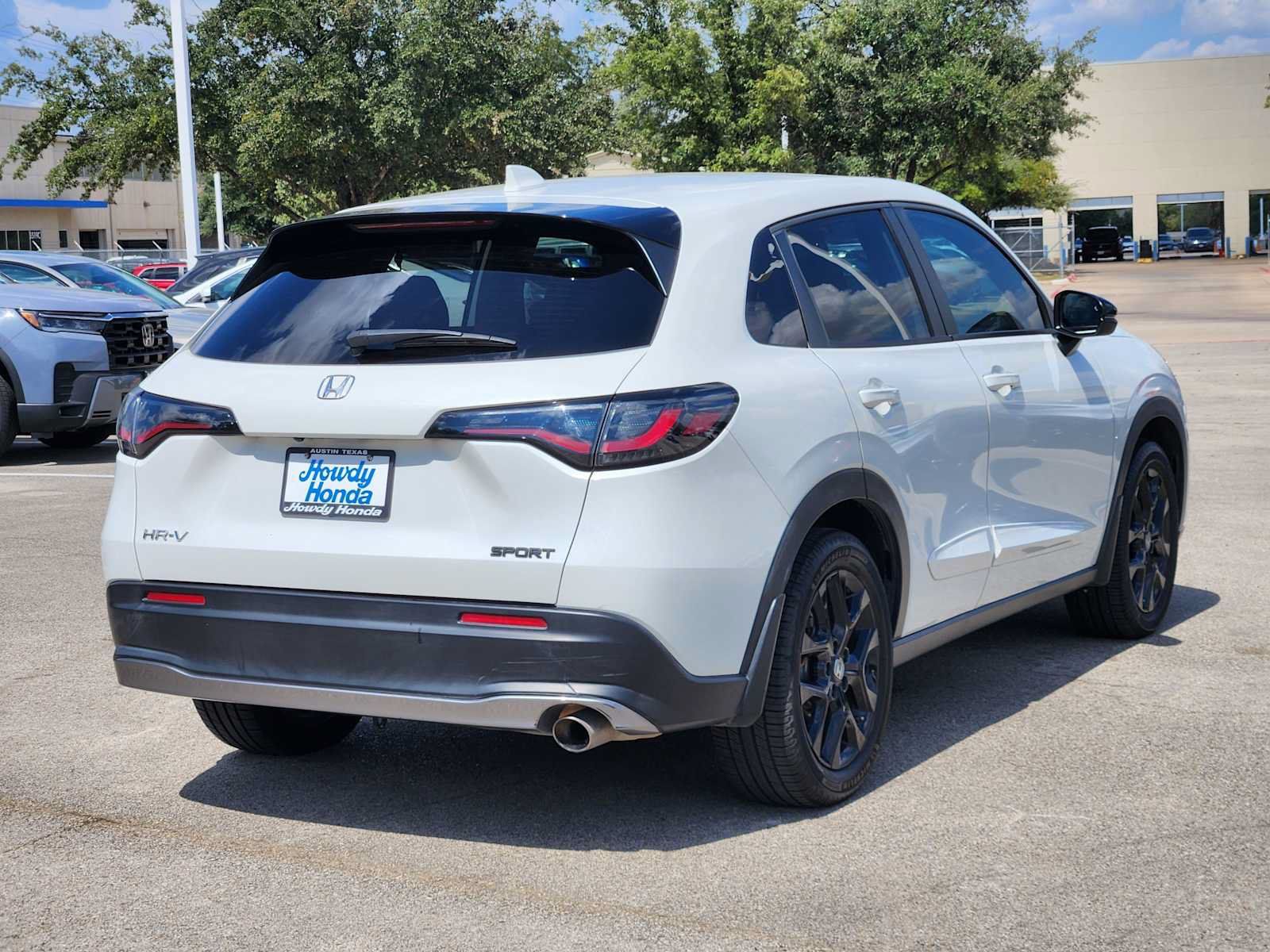 Used 2023 Honda HR-V Sport image 6