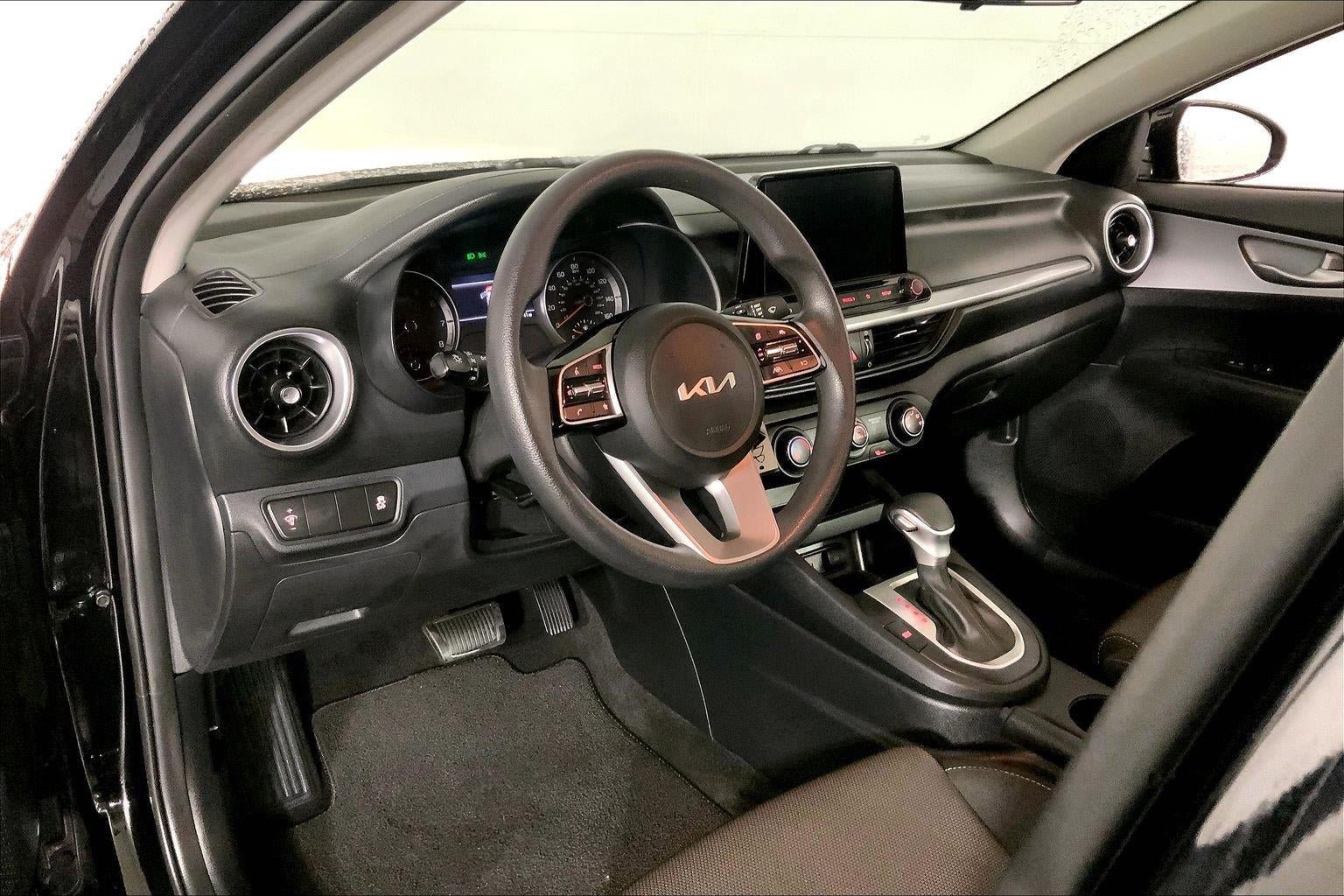 Used 2024 Kia Forte Sedan FWD image 14