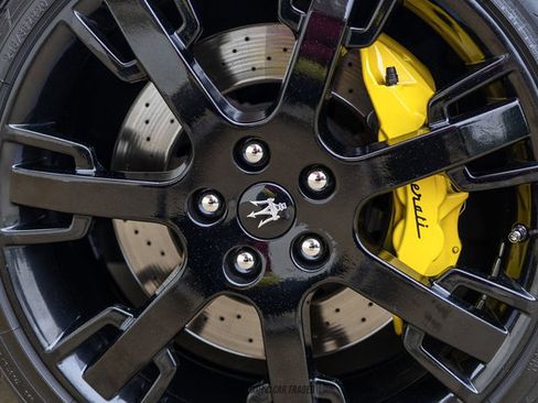 Used 2011 Maserati GranTurismo S RWD image 81