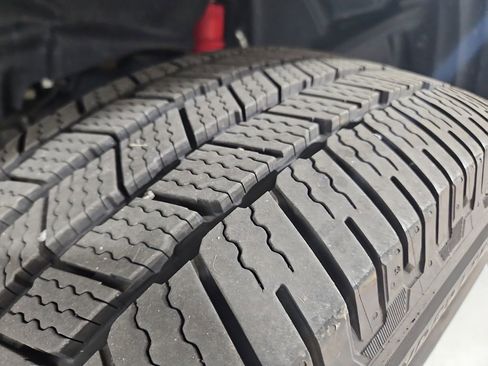 Used 2021 Jeep Wrangler Unlimited Sahara AWD/4WD image 28