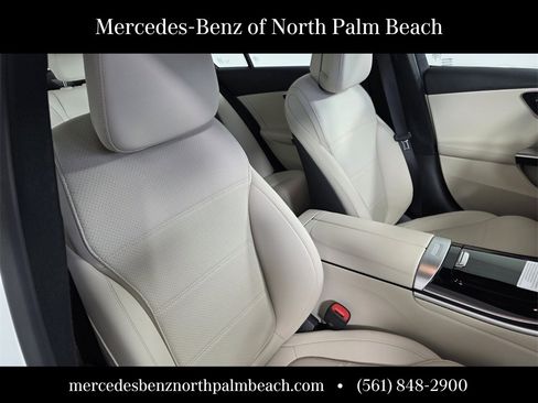 Certified 2025 Mercedes-Benz C 300 Sedan image 29