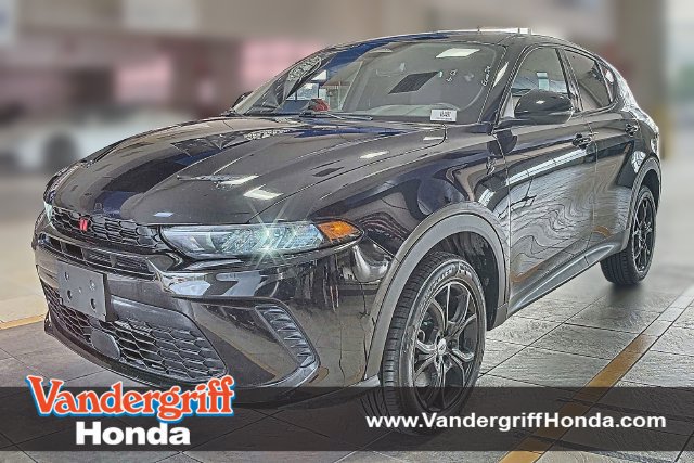 Used 2024 Dodge Hornet GT w/ GT Blacktop Package AWD/4WD image 1