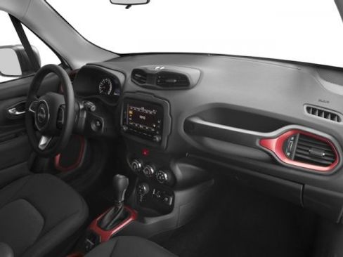 Used 2017 Jeep Renegade Trailhawk image 19