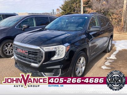 Used 2022 GMC Terrain SLE w/ Driver Convenience Package