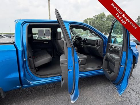 Used 2023 Chevrolet Silverado 1500 LT w/ Protection Package AWD/4WD image 34