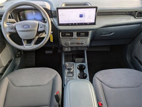 Certified 2025 Ford Maverick XL image 14