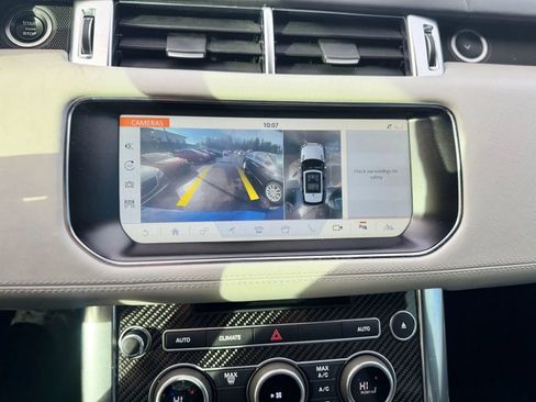 Used 2017 Land Rover Range Rover Sport SVR image 17