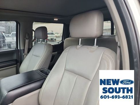 Used 2019 Ford F150 Lariat w/ Equipment Group 502A Luxury image 11