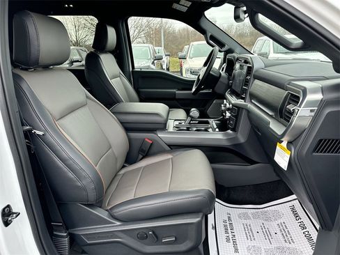 New 2025 Ford F150 Lariat w/ Equipment Group 501A Mid image 22