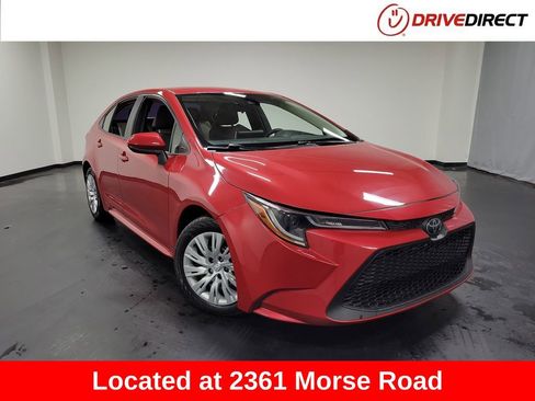 Used 2020 Toyota Corolla LE FWD image 1