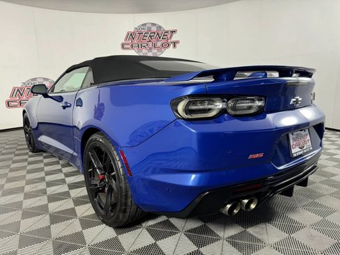 Used 2021 Chevrolet Camaro SS RWD image 33