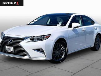 Used 2018 Lexus ES 350 w/ Navigation System Package FWD video 1