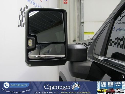 Certified 2025 Chevrolet Silverado 2500 LTZ AWD/4WD image 15