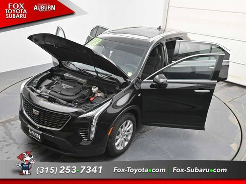 Used 2023 Cadillac XT4 Luxury w/ Cold Weather Package image 37