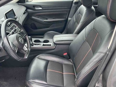 Used 2022 Nissan Altima 2.5 SR FWD image 23